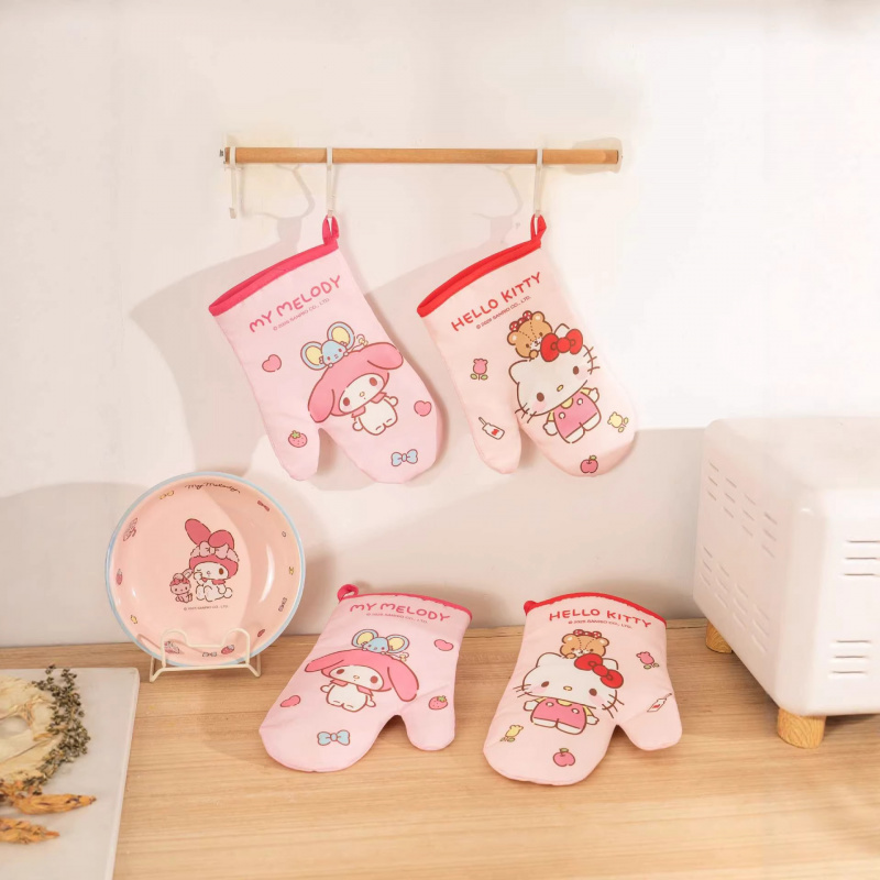 Guanti in silicone Hello Kitty - Heat Resistant Glove recensione e prezzo